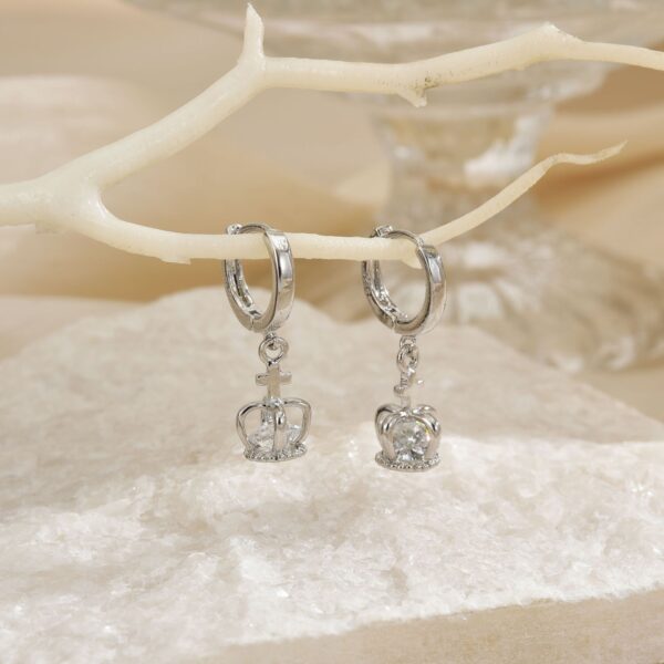 MCMK1584 NANA Crown Saturn Earrings price for 5 pairs Silver Color